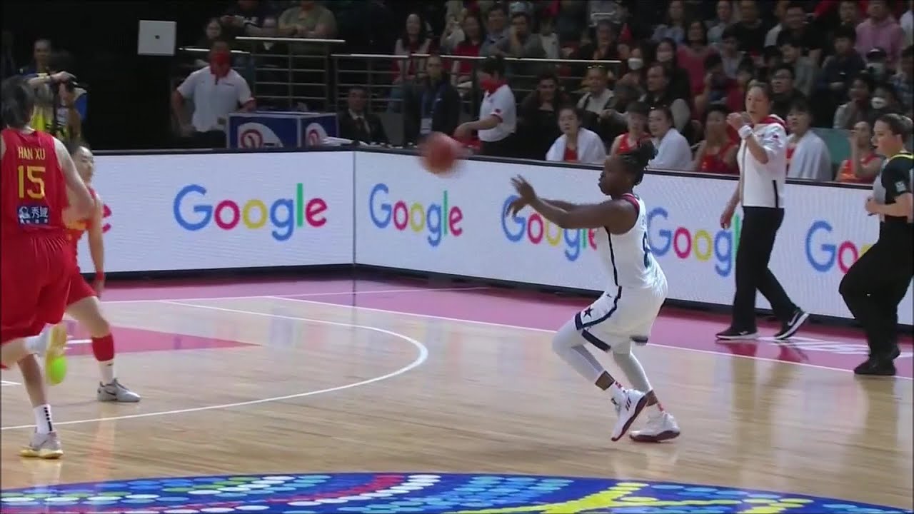 Sweet No-Look Pass From Chelsea Gray To A'ja Wilson For 2 | USA Basketball vs China | World Cup 2022