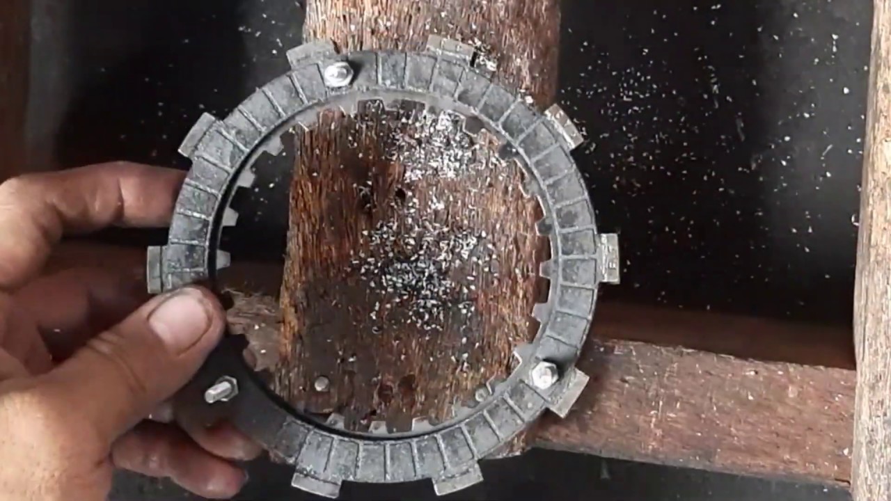 KAWASAKI BARAKO | HOW TO REMOVE CLUTCH HOUSING WITHOUT USING AIR IMPACT | improvised tool making