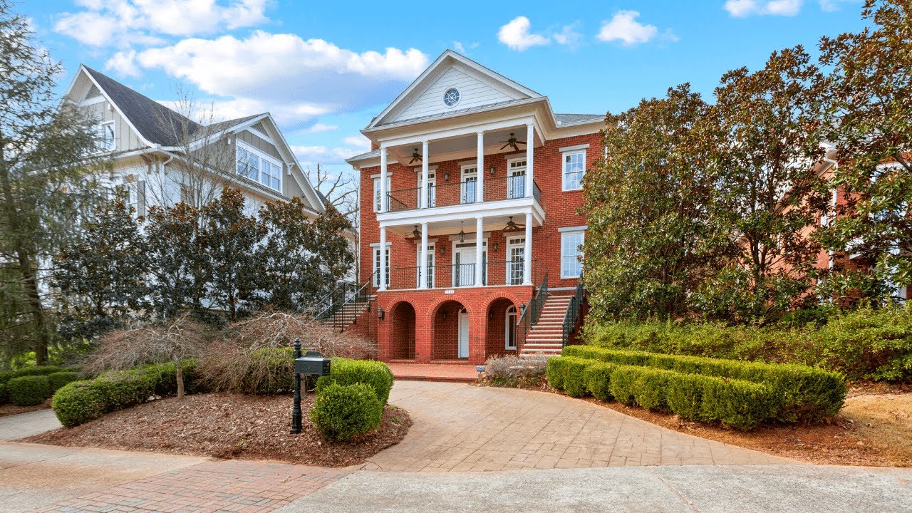 MUST SEE - 4 BDRM, 3 BATH LUXURY HOME, 3 CAR GARAGE FOR SALE IN SMYRNA, N. OF ATLANTA