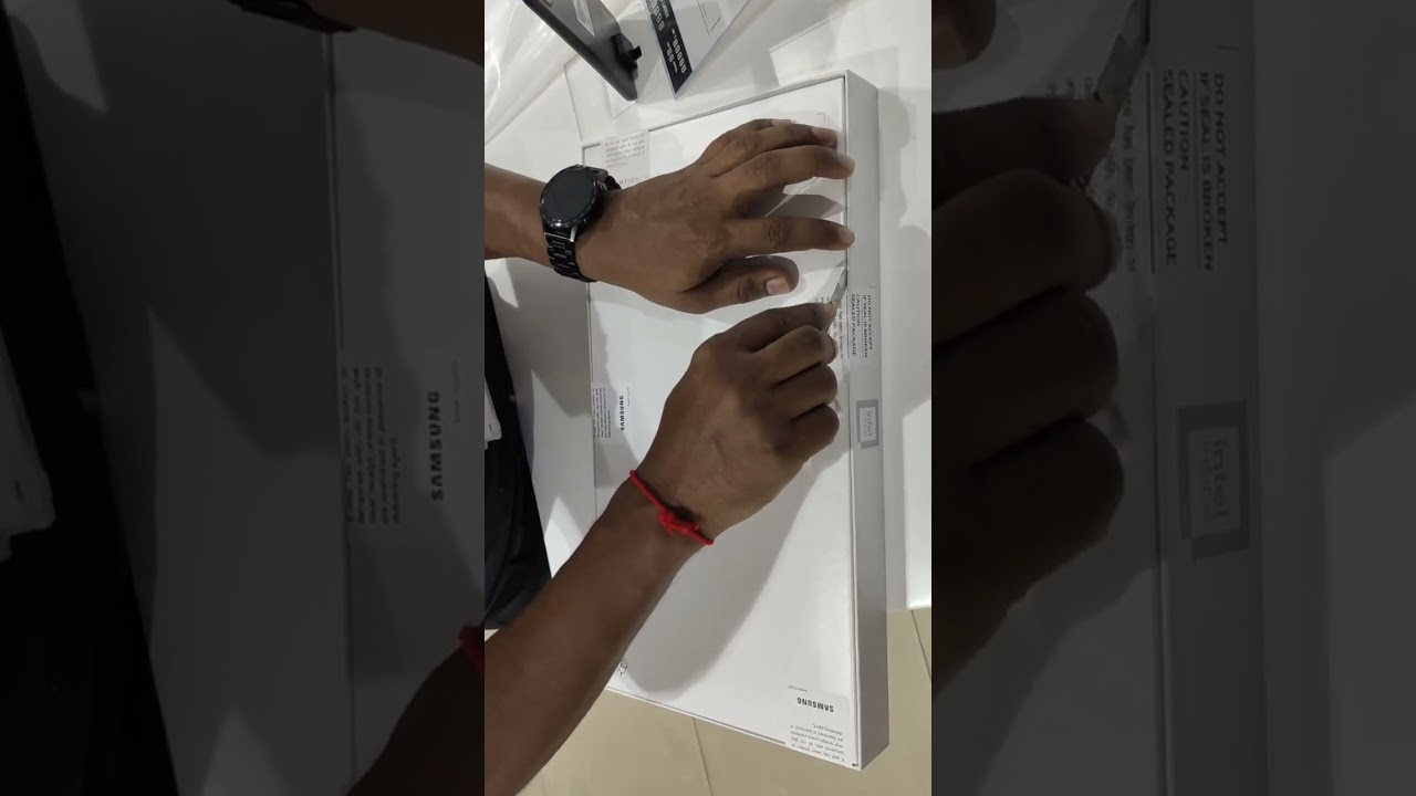 Samsung Galaxy Book2 Pro 360 unboxing...