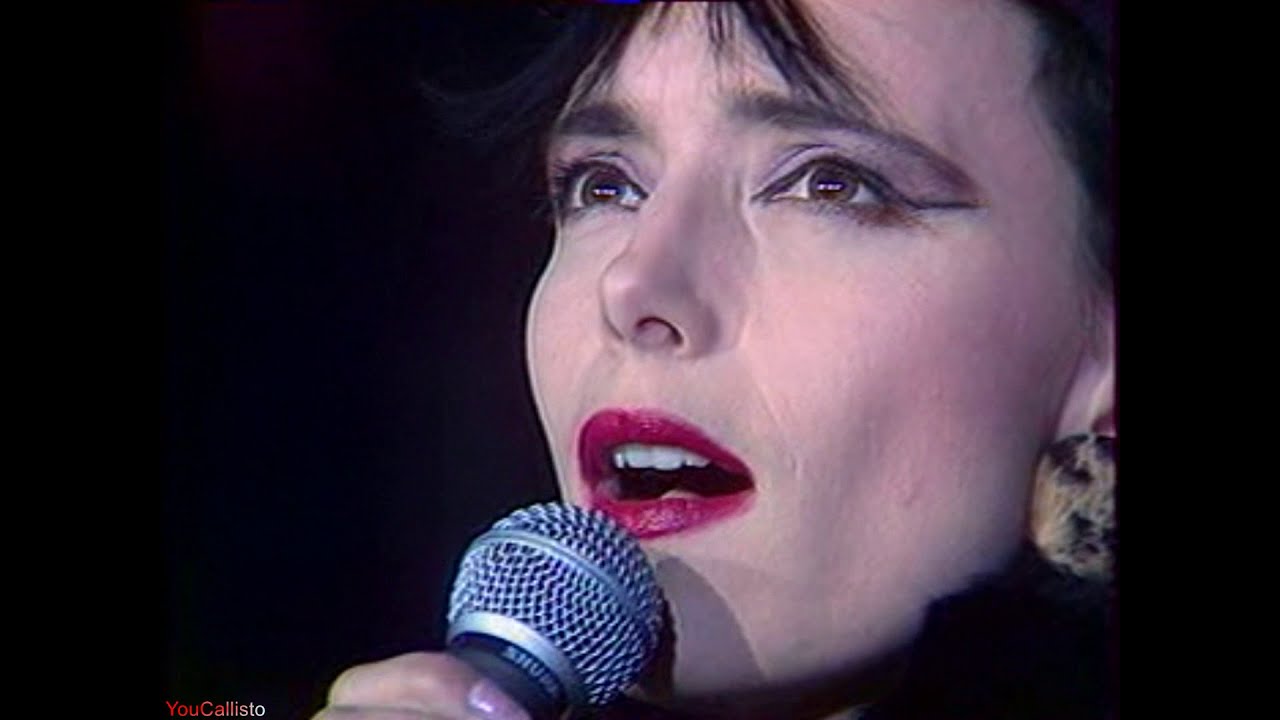 Jeanne Mas & Piero Calabrese- L'enfant piano et voix.