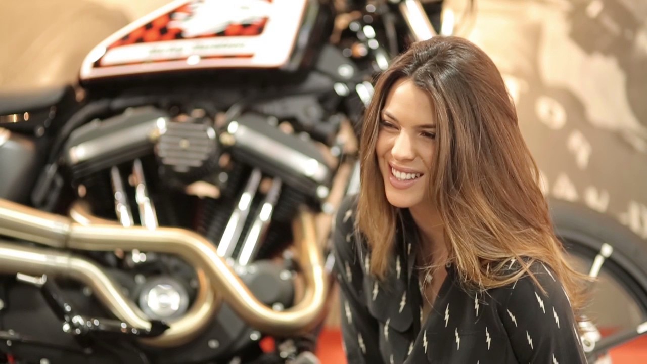 Laura Matamoros - Making Of CuidateMag #11