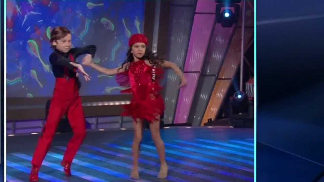 Yasha and Daniela on Sabado Gigante