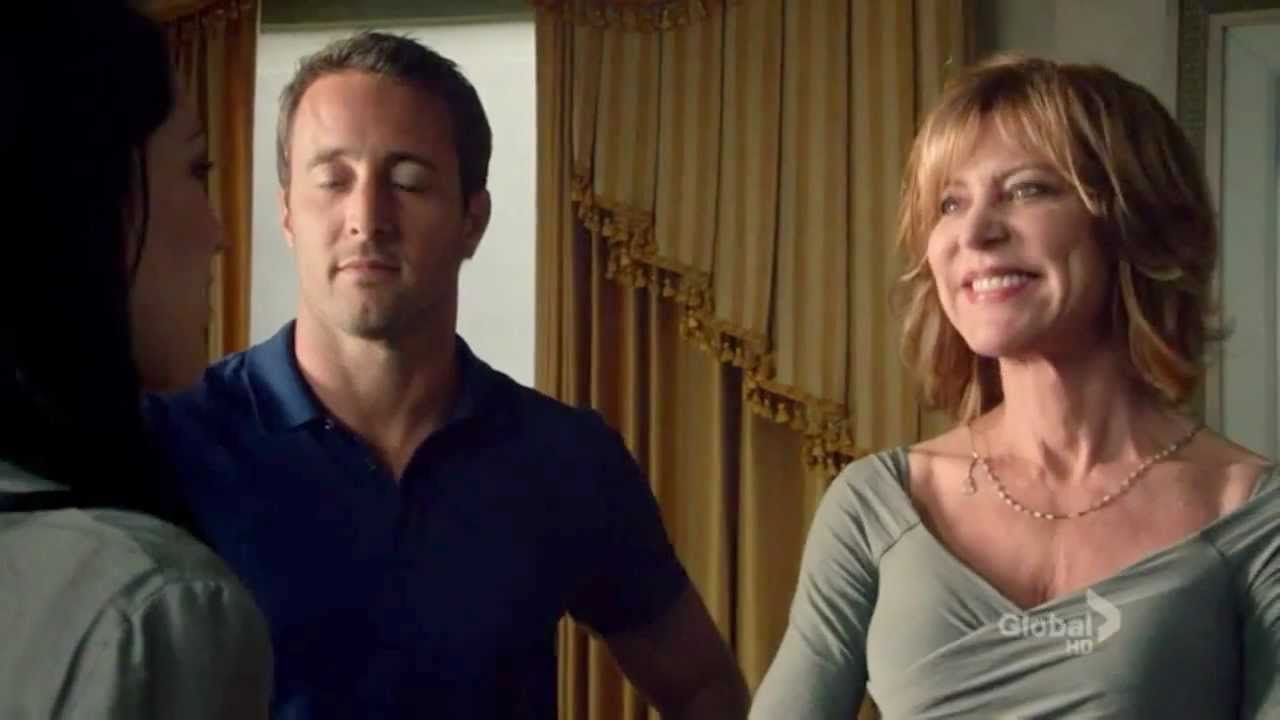 Hawaii 5-0 scene 3X01