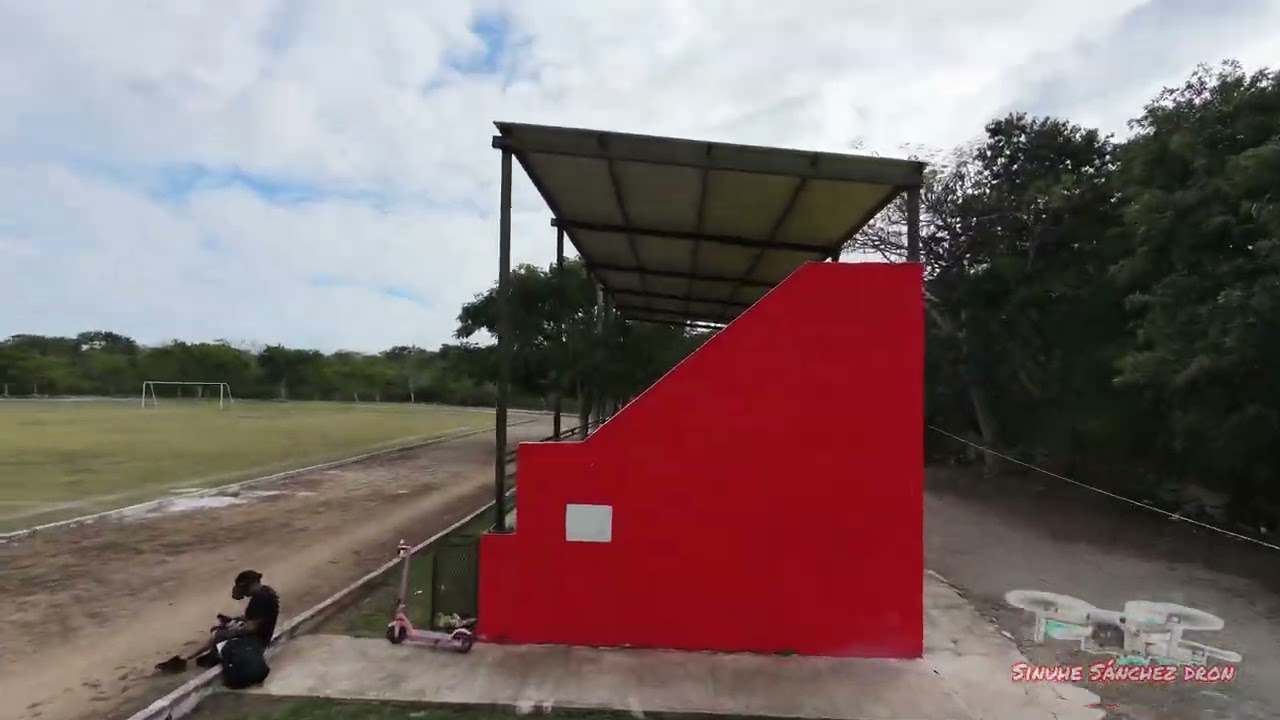 Probando mi nuevo jueguetito en modo FPV (vista en primera persona) 😃🎥 