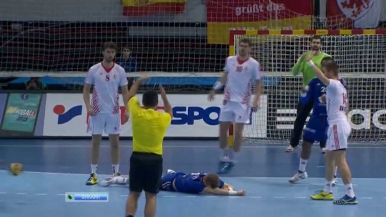 One of the worst handball fouls I've ever seen!