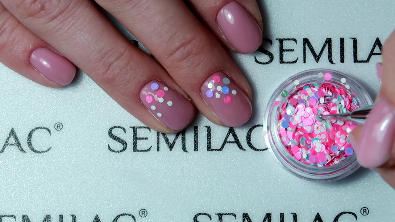 💅 Jak zaaplikować piegi na paznokcie? Szybki manicure/proste zdobienia [Semilac/Julia Nessa]