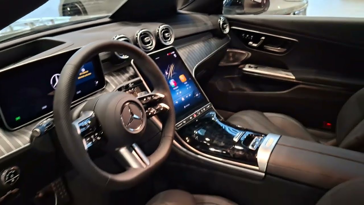 Concessionária Mercedes-Benz em Stuttgart Alemanha 🇩🇪