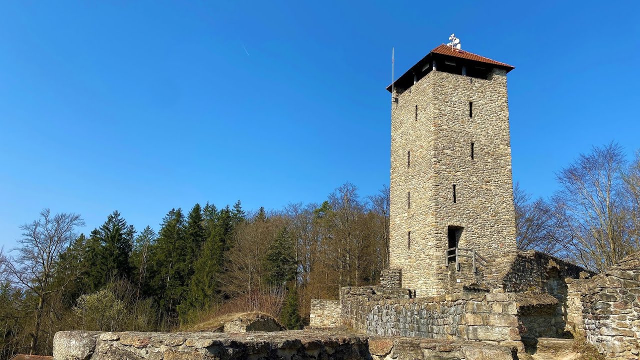 Rundgang durch die Burgruine Altnußberg bei Geiersthal - BAYERISCHER WALD