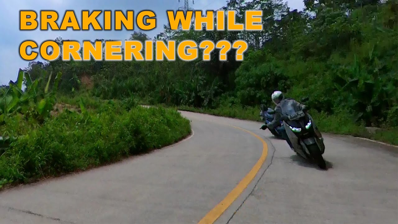 REM saat sedang MENIKUNG / CORNERING