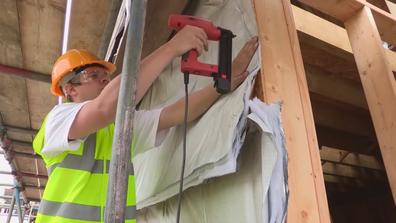 How to insulate outside wall with BOOST'R HYBRID insulation