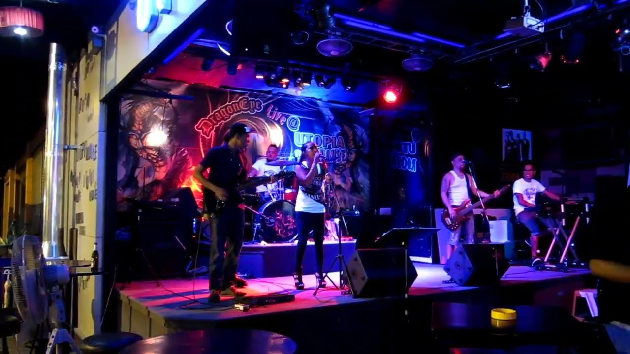 Шок!Тайская певица с Волкин-Стрит,спела не хуже оригинала,Паттайя,Таиланд#Паттайя#Таиланд#travel