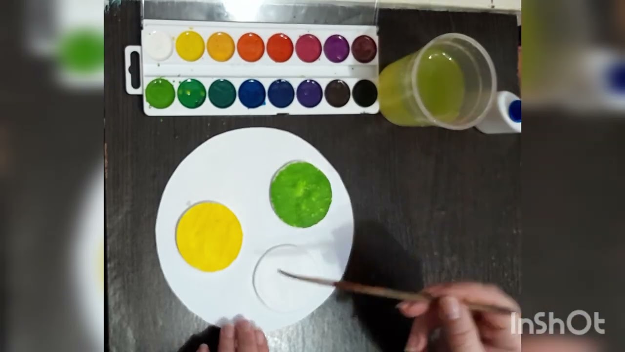 Малювання з елементами аплікації 