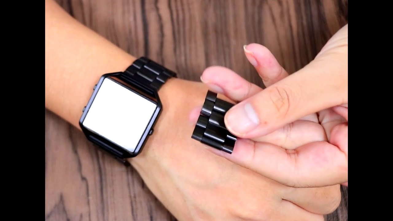 How to adjust the length of fitbit blaze replacement band？Just two minutes！