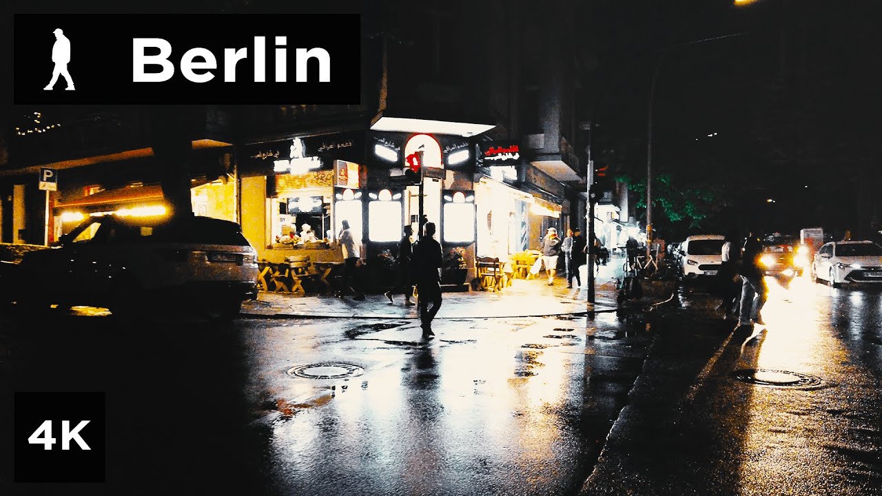 Berlin walk from Sonnenallee to Hobrechtstraße | Outside Walker