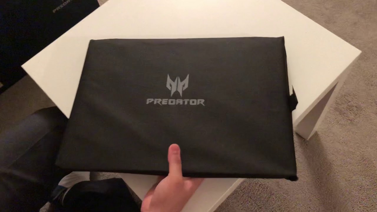 Acer Predator Helios 500 Unboxing