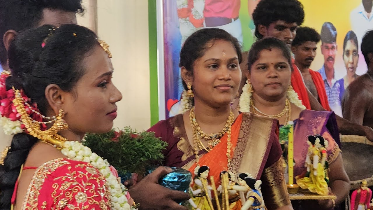 சடங்குகளை சொல்லும் பொம்மைகள் அசத்திய கொழுந்தியாள் பட்டாளம்! தூத்துக்குடி ஸ்டைல் ஆரத்தி வைரல் வீடியோ