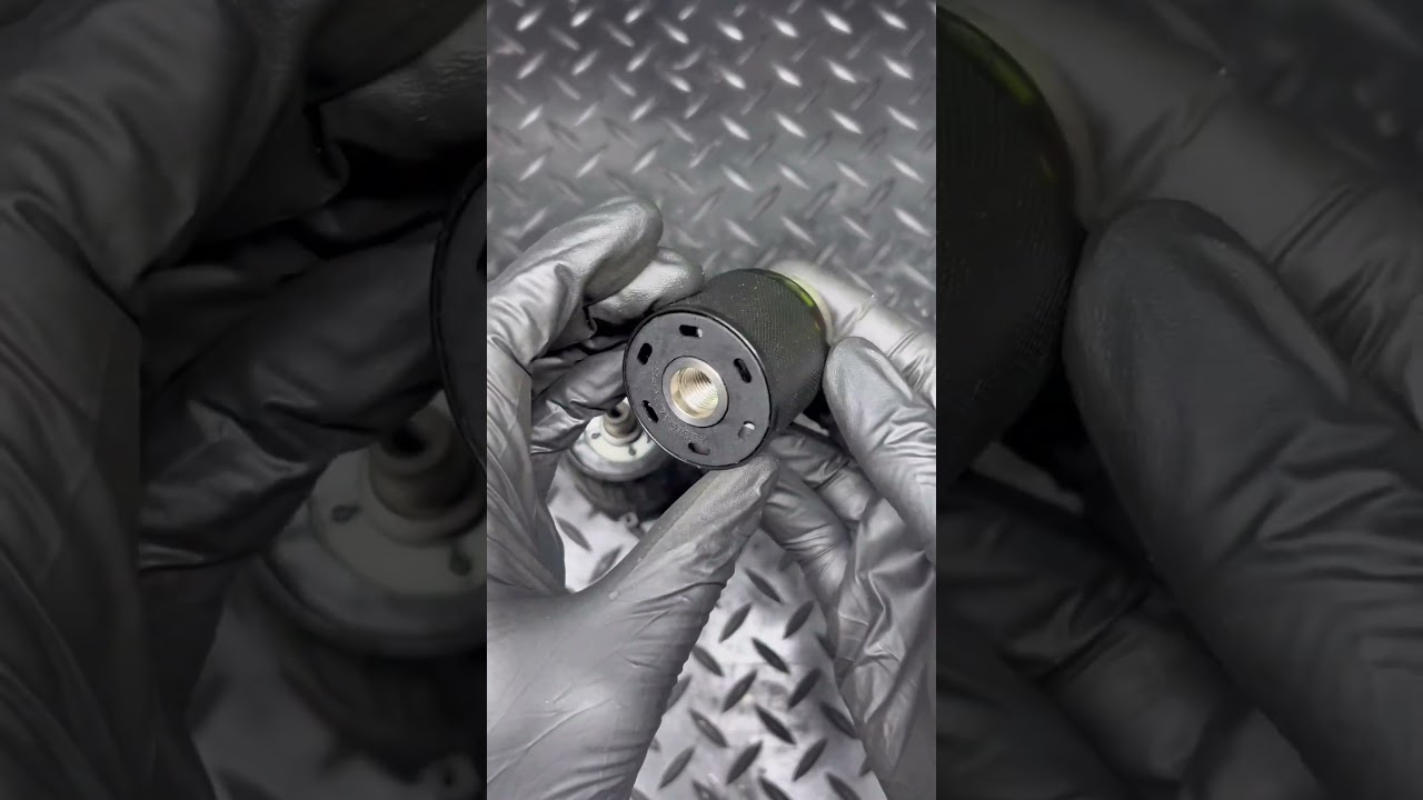 И замена патрона ещё🤪DCD778 #dewalt #tools #repairing #губанов
