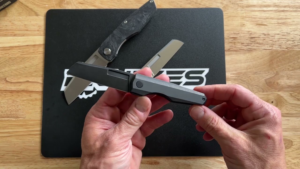 Vero Engineering Axon Flipper vs Neuron Non Flipper