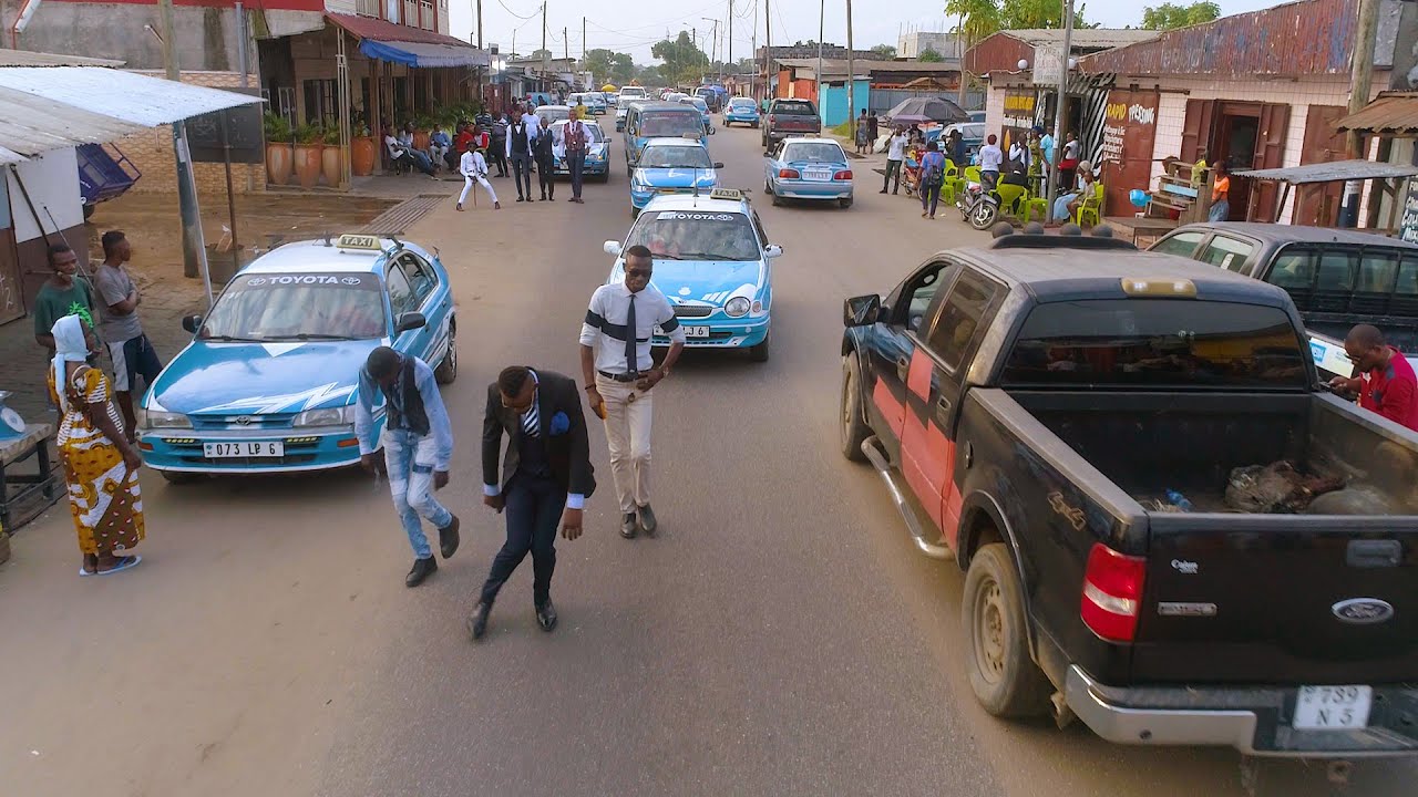 LES ROIS DE LA SAPE DU CONGO A MBOTA CITY | DRONE VIEWS | CONGO - BRAZZAVILLE
