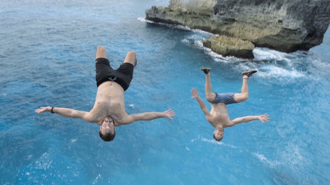 TROPICAL PARADISE CLIFF JUMPS + Swimming with Manta Rays!