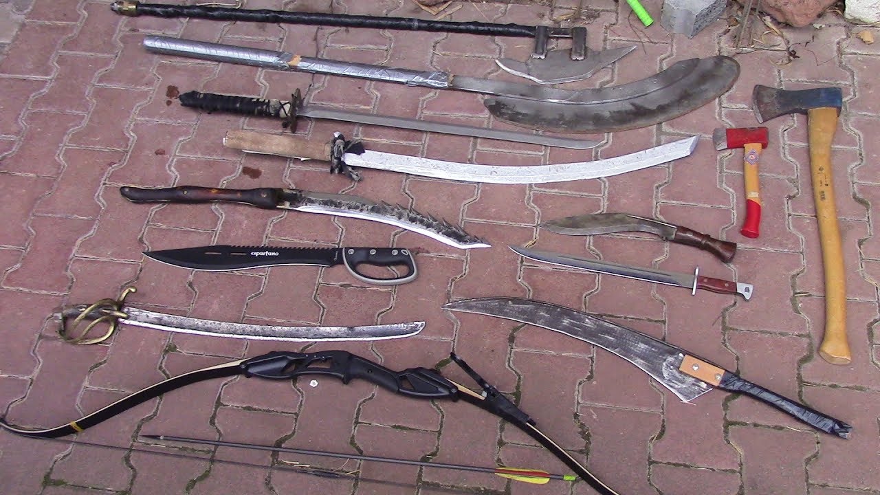 Cutting Test#6 Mit Schwert, Axt, Bogen und Blödsinn