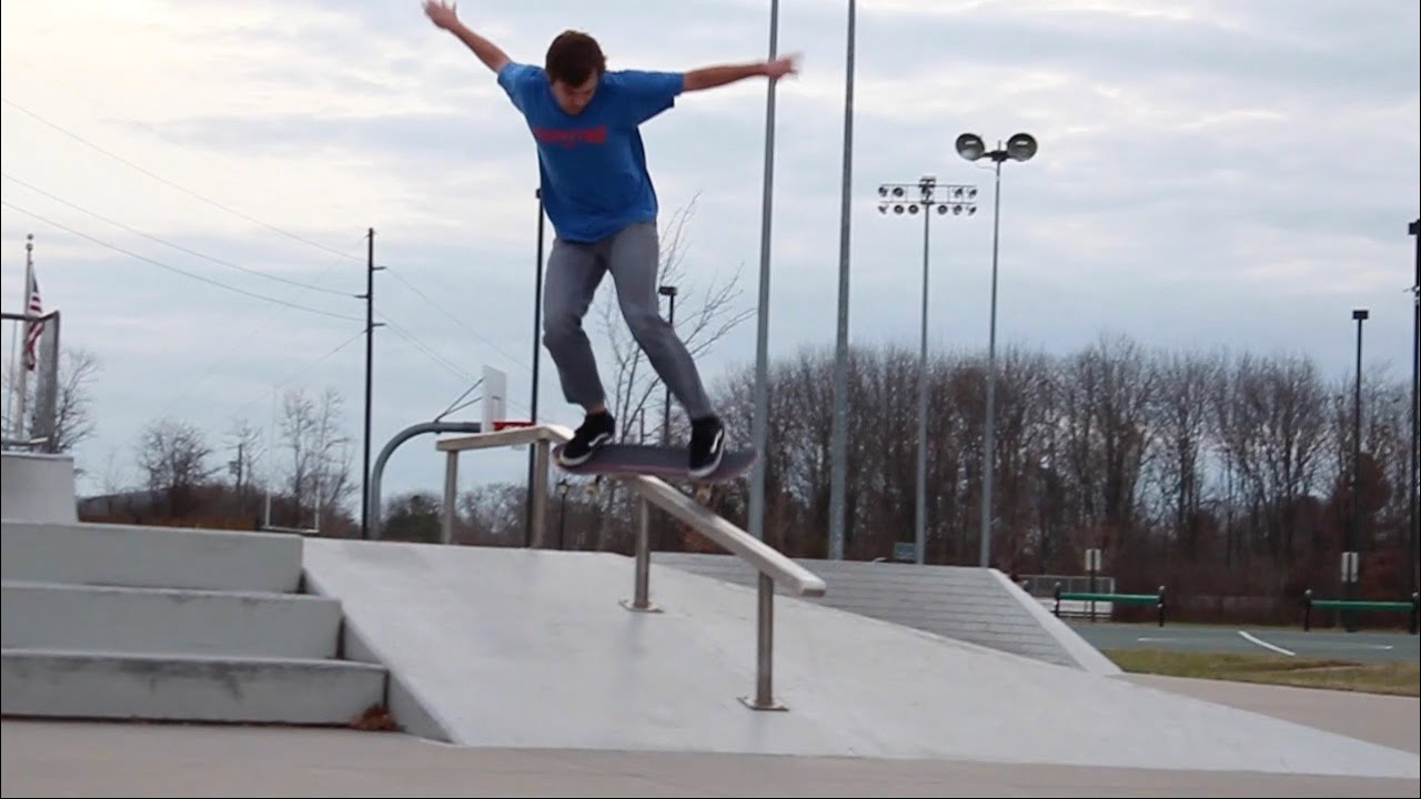 10 Tricks on a Downrail! - Eric Kinslow