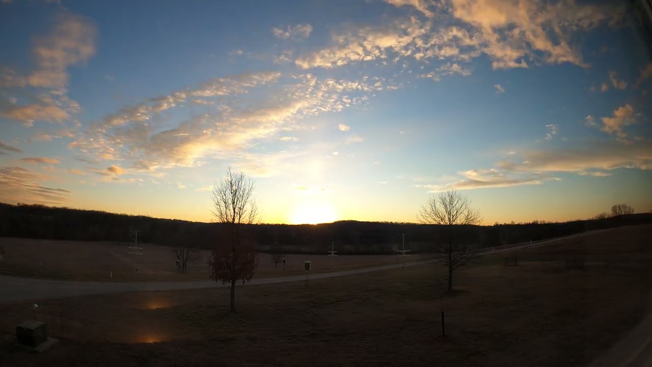 Sun ☀ Rise  1 16 26   29f/-2c