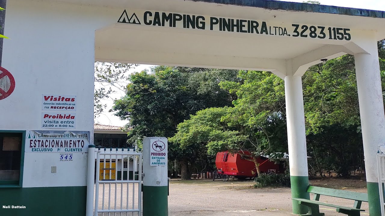 Camping Pinheira, Praia  de Cima, Pinheira, Palhoça, Santa Catarina.