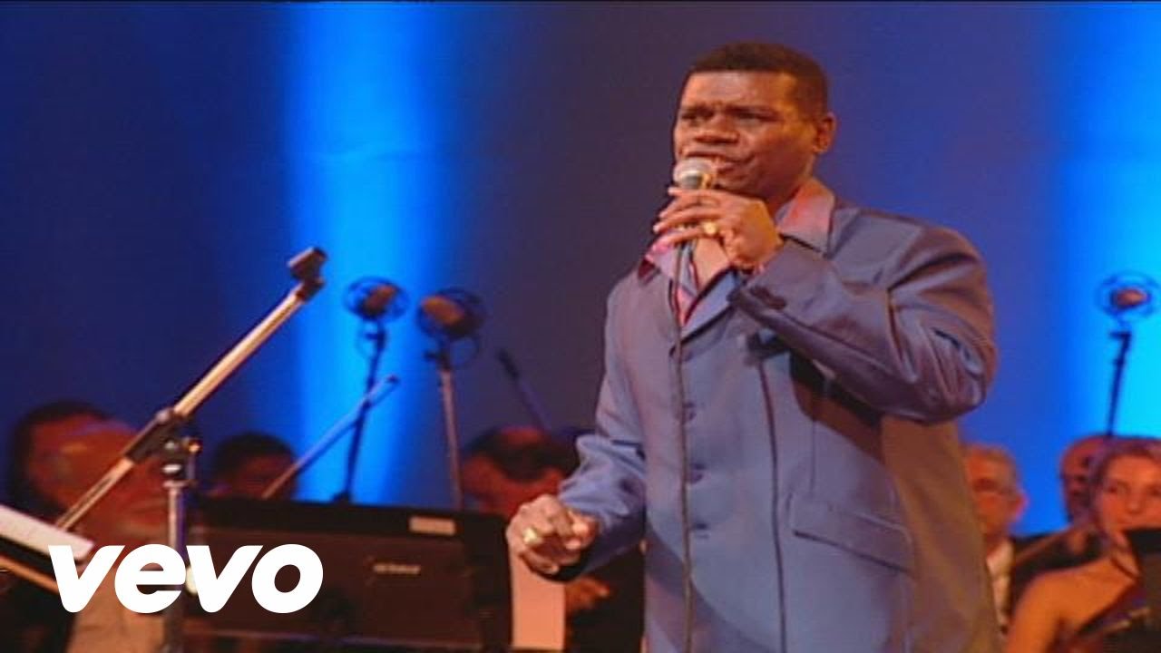 Emílio Santiago - Canto de Ossanha (Video)