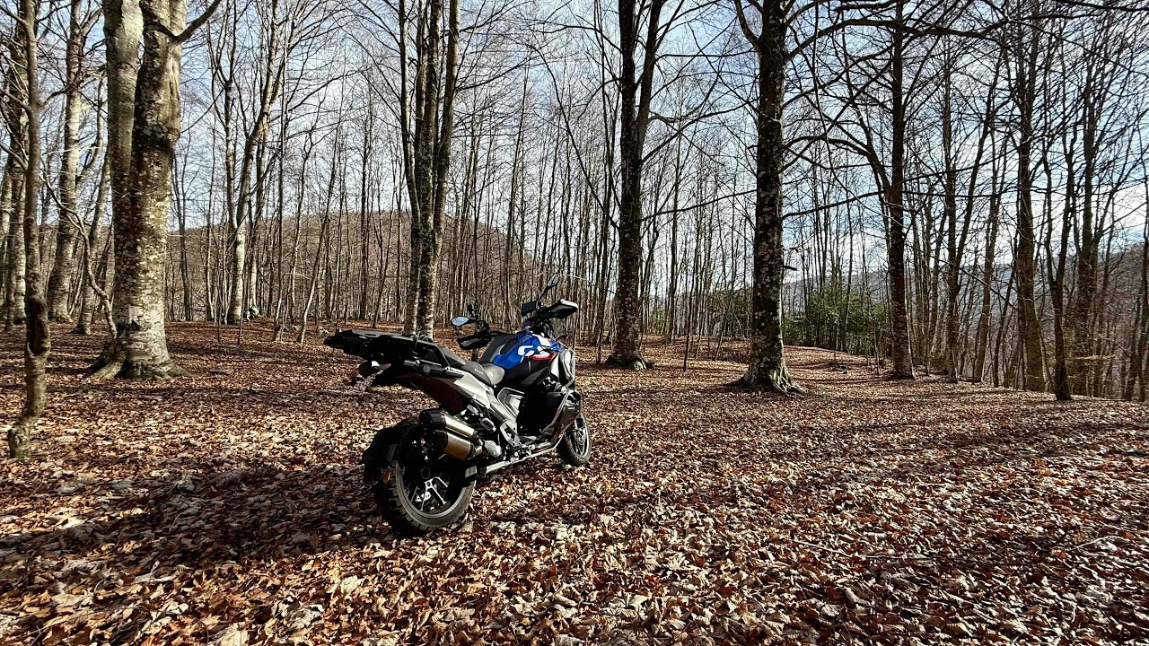 Giro in moto sull'Altopiano del Laceno (Bagnoli Irpino - Acerno - GIffoni Valle Piana)