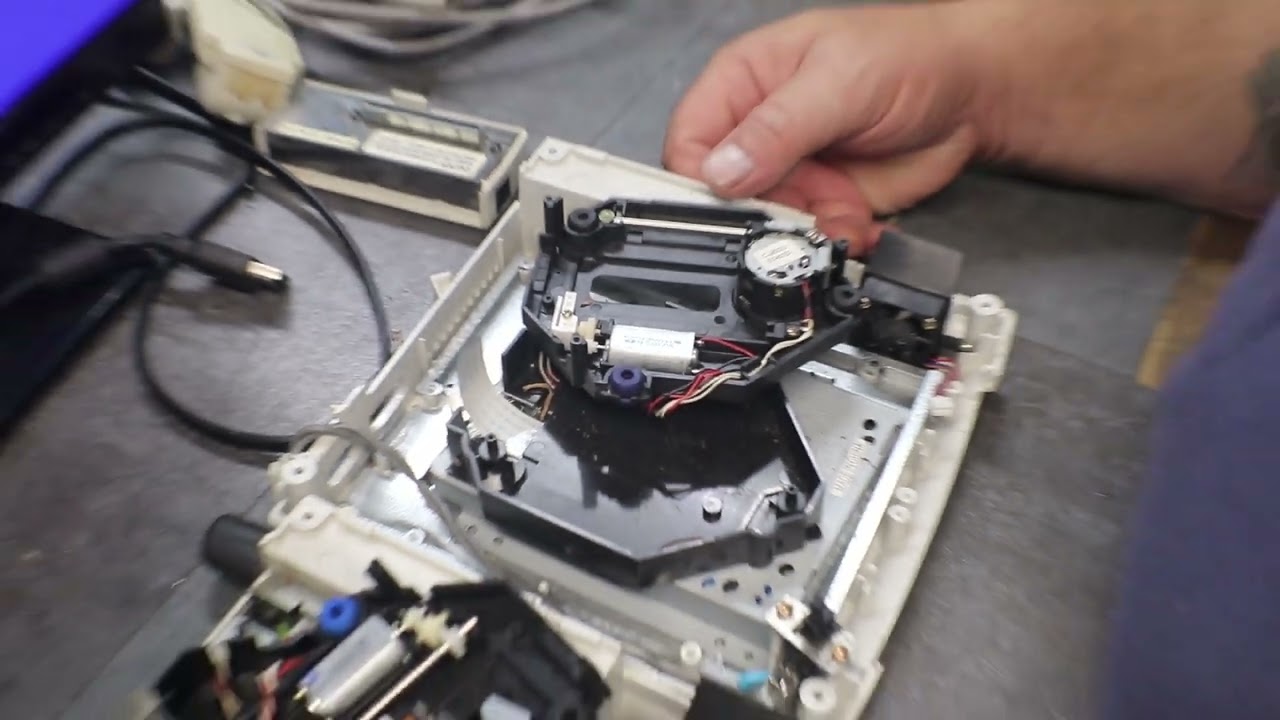 Sega Dreamcast Will Not Read Discs Can We Fix It
