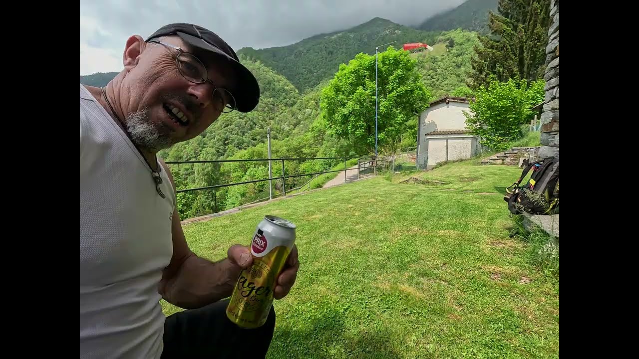 1397 Bochetvall Cortasc   paragliding Brissago, capanna al Legn.