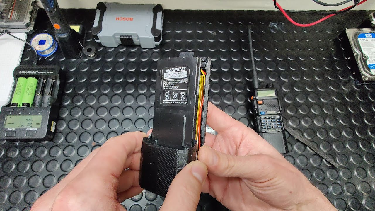 Akumulator Baofeng BL-5 3800mAh, fałszywa pojemność. Baofeng battery fake.
