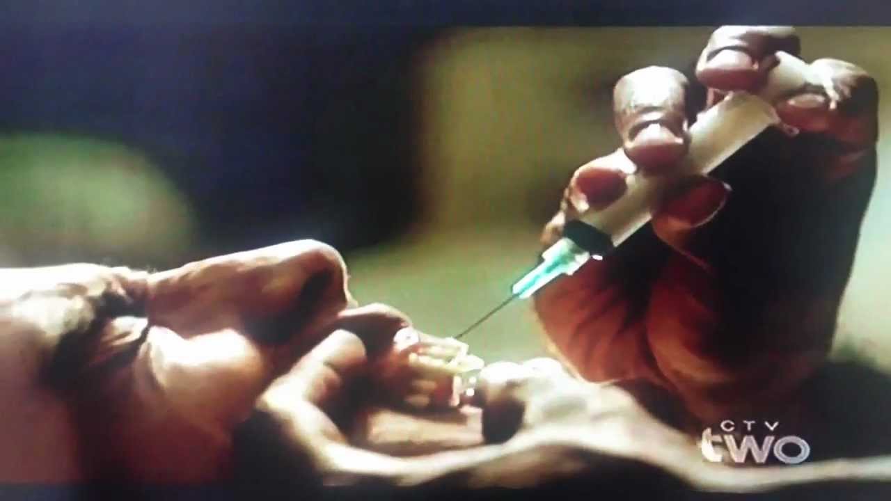 The Vampire Diaries - 4x03 - Tyler awakes in the hospital