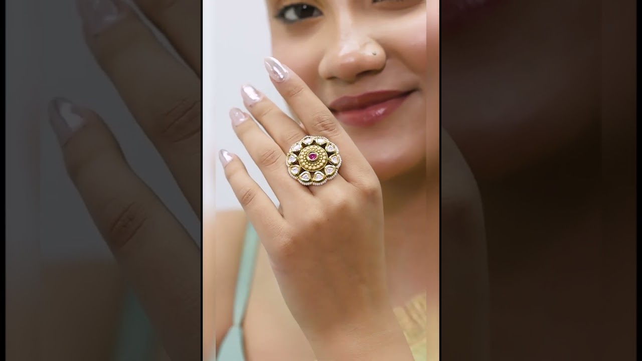 Stunning Floral Statement Ring for Your Special Occasions ✨