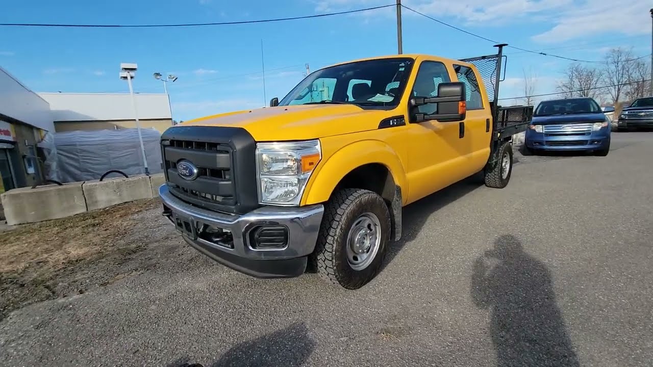 Техосмотр подержанного грузовика Ford F250 Super Duty 6.2L 2013 года выпуска в Канаде.