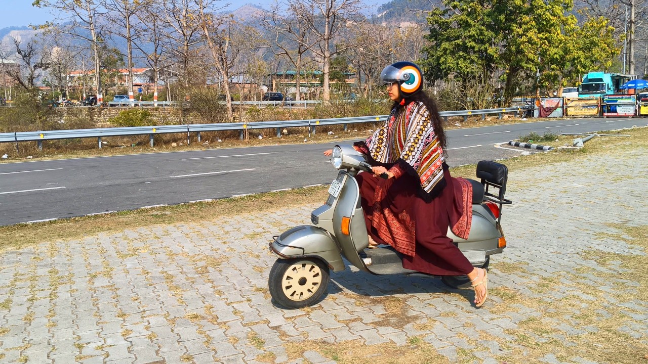 Girl Live Riding LML Vespa NV Special👀 | Full Review ❤| No Cut Video #priyankakhanduri #nostalgia