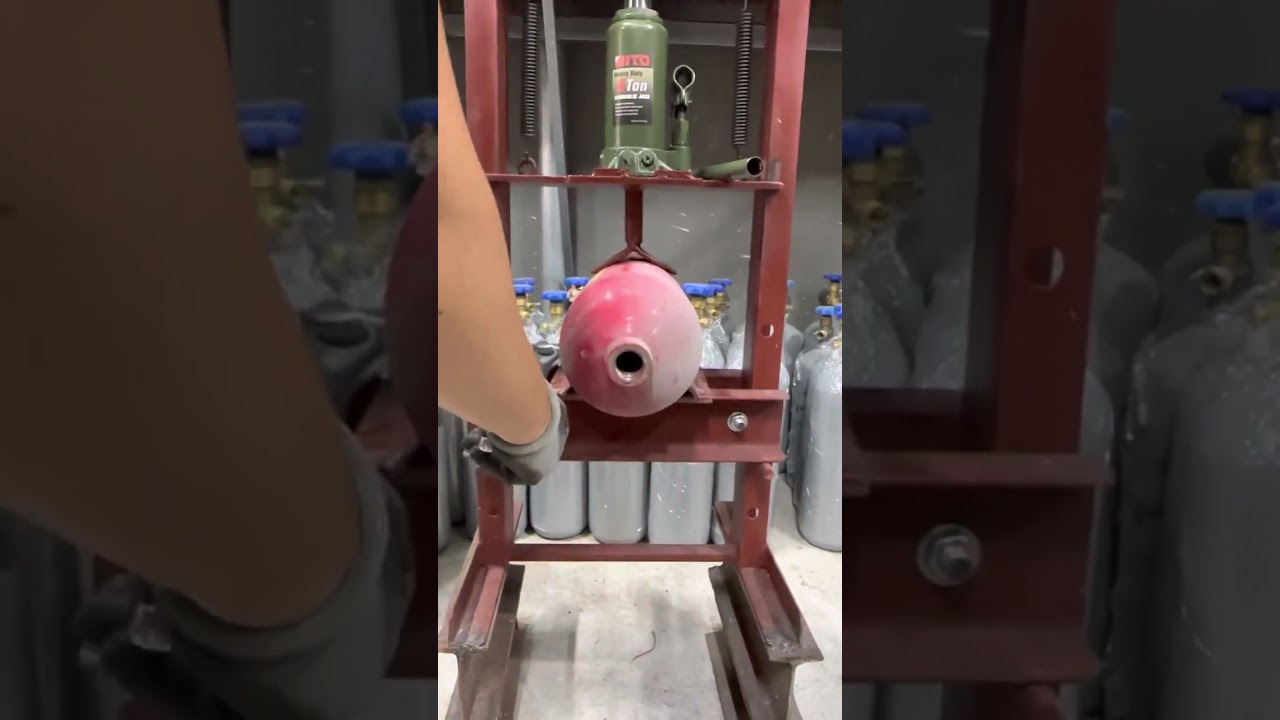 Chuyển đổi bình cứu hoả thành bình chơi thuỷ sinh