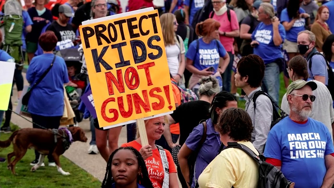 Child gun deaths hit record high in US, study shows