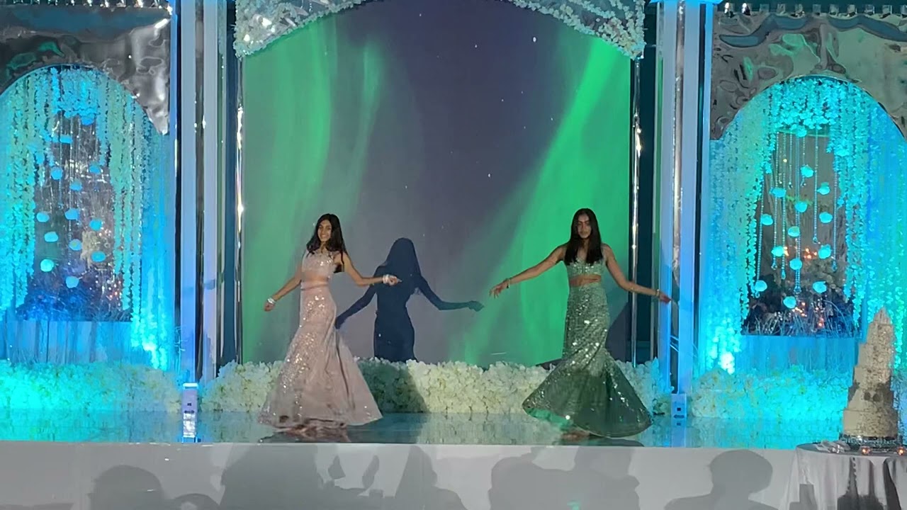 Sisters amazing Bollywood dance at wedding reception