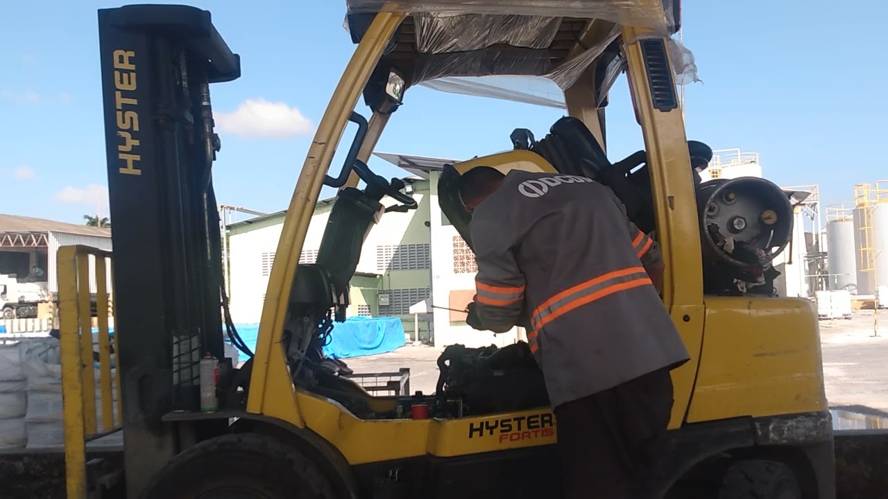 manutenção preventiva empilhadeira H50FT