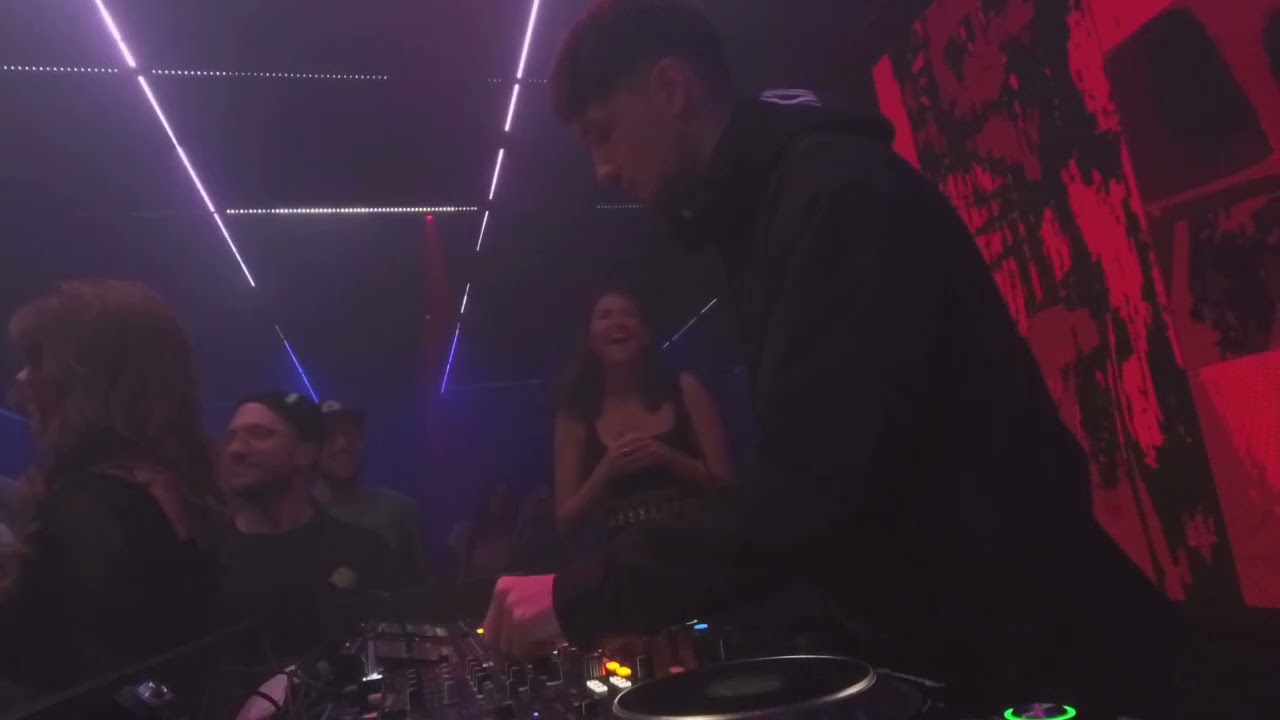 Ewan McVicar Live DJ Set | Francesco's Discoteca