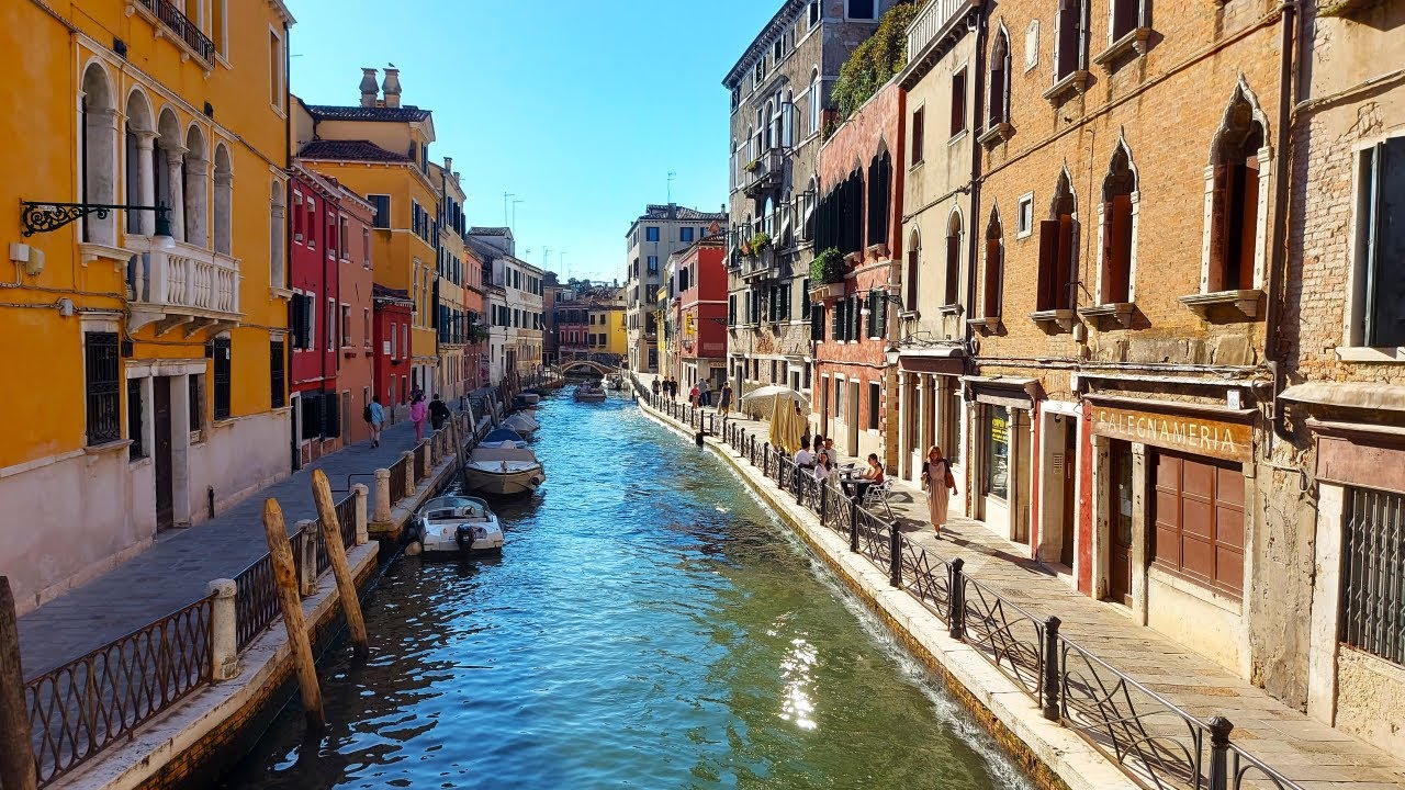 Walking from Santa Lucia to St. Marks Square | Venice Walking Tour