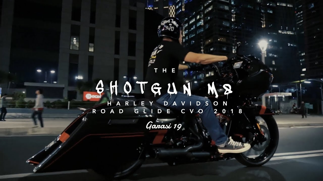 Harley Davidson Road Glide CVO 2018 - The Shotgun M8