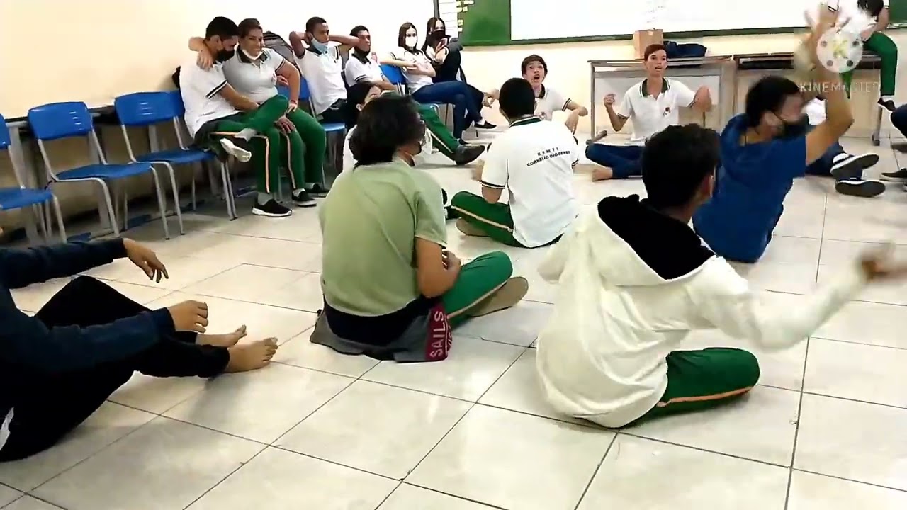 AULA DE EDUCAÇÃO FÍSICA - ESPORTES ADAPTADOS PARA PESSOAS COM DEFICIÊNCIAS