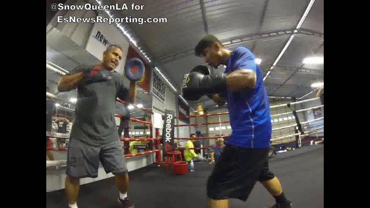 MIKEY GARCIA - TRAINING DAY - FULL - EsNews Boxing
