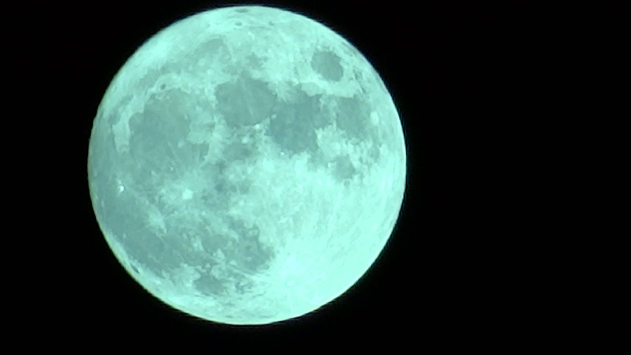 Sony Cyber-Shot DSC-HX50  Moon Zoom