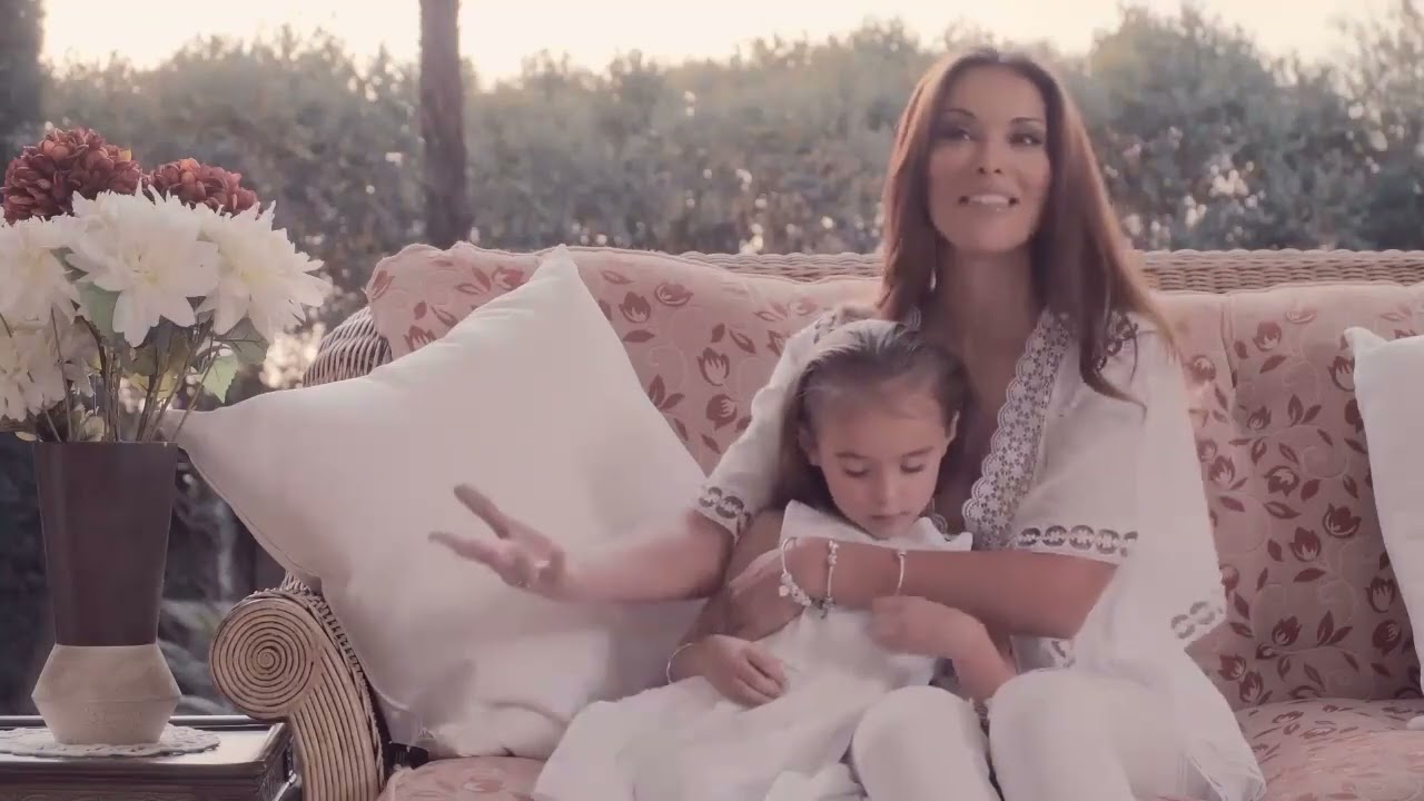 LEE-ANN LIEBENBERG - Pandora Jewellery Mother's Day Campaign