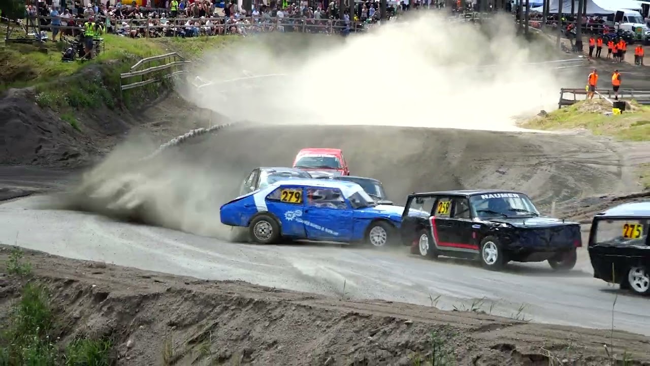 Dag 2 – Tre Klasser, Ett Mål, Full Gas mot Finalen! SemesterRacet 2025 Omgång 2 Folkrace Vimmerby MS